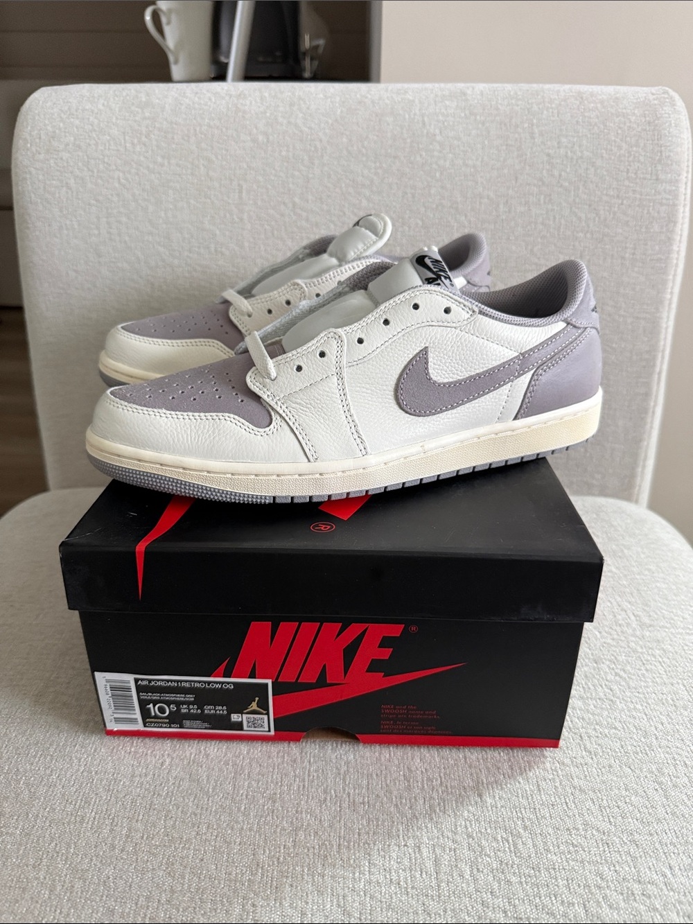 Nike Air Jordan 1 OG Low Men’s Sneakers - White & Atmosphere Grey